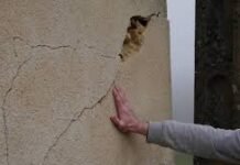 Fissures et sécheresse : le Tarn-et-Garonne expérimente une aide financière pour protéger les maisons du retrait-gonflement des argiles fissures mur maison retrait gonflement argiles RGA sécheresse Tarn-et-Garonne aide prévention 2026